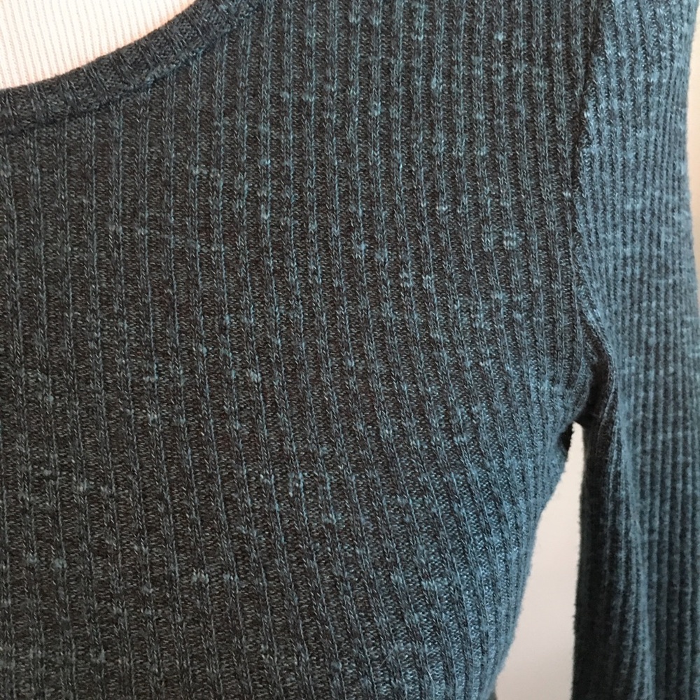 Dark green Bell sleeve top